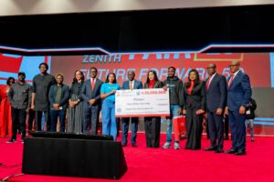 Zecathon Startup Pitch Competition winner receiving a ₦30 million prize from Zenith Bank